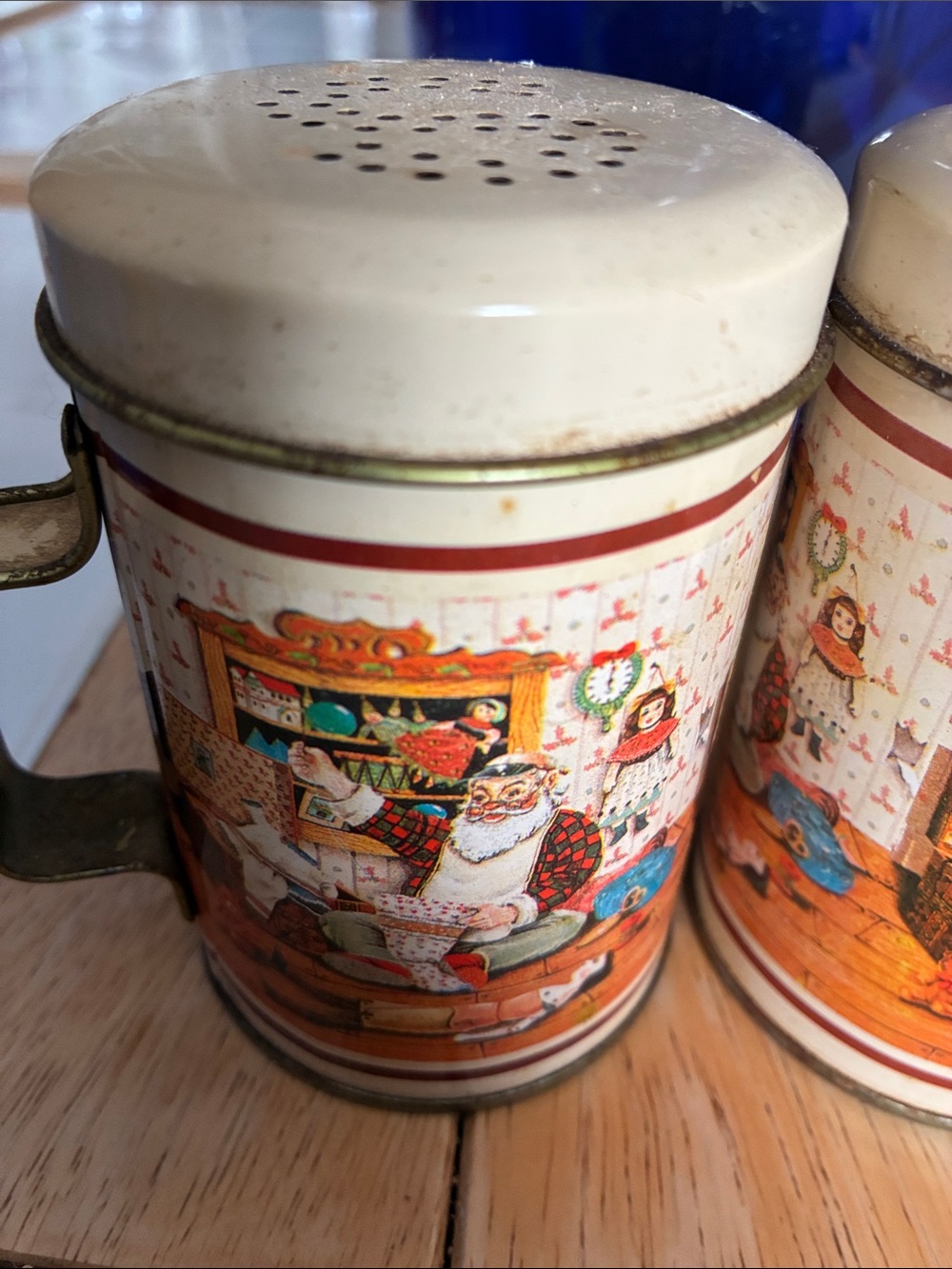 Vintage Holiday Kitchen Salt and Pepper Shakers - Cream and Multicolor - Picture 2 of 13